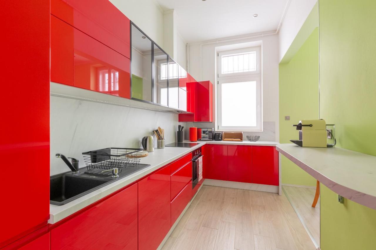 F24 Ferenc Apartment ブダペスト エクステリア 写真