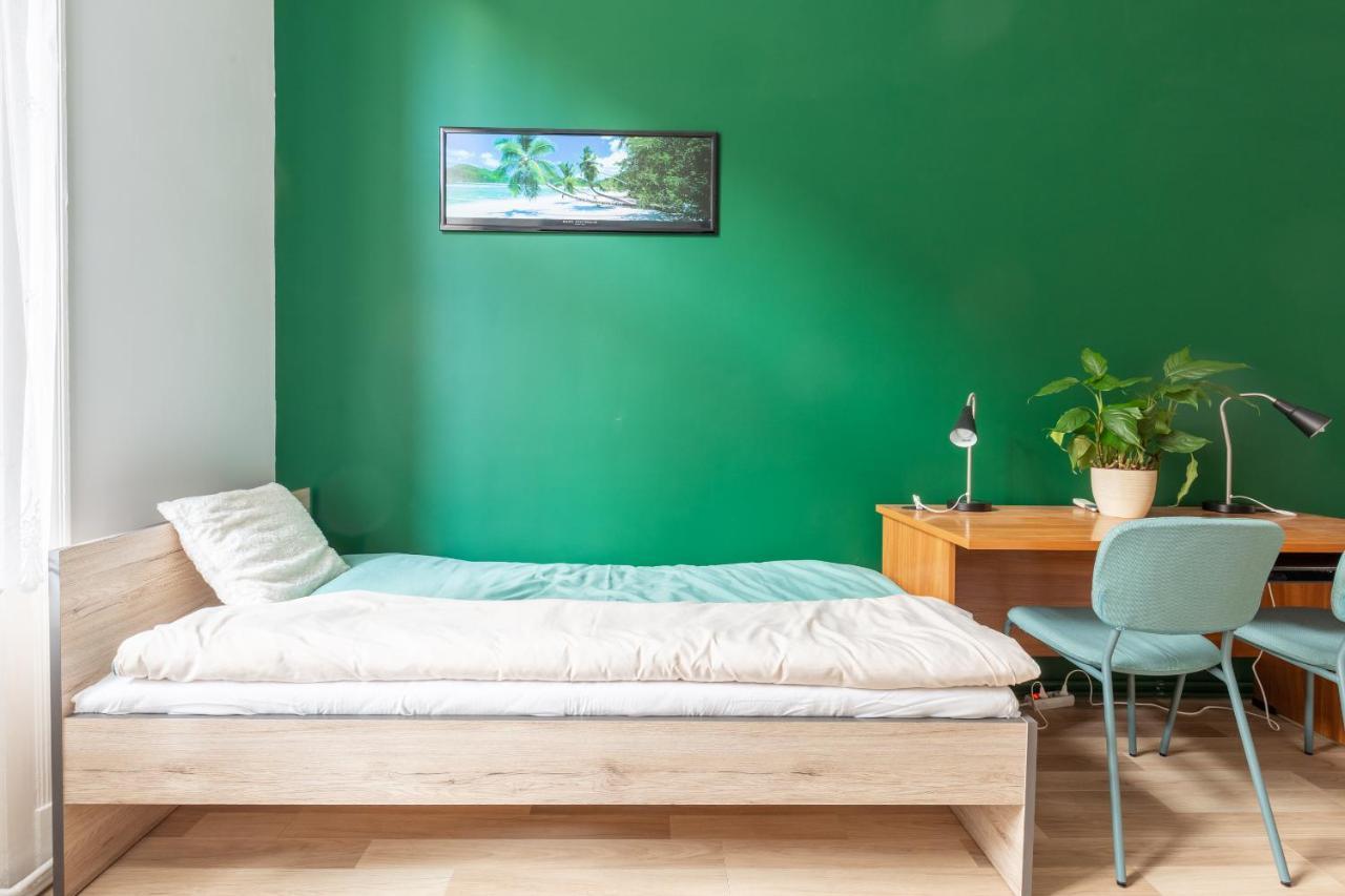 F24 Ferenc Apartment ブダペスト エクステリア 写真