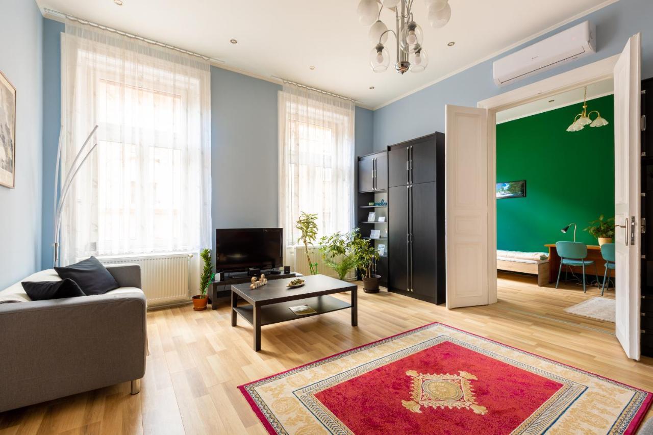 F24 Ferenc Apartment ブダペスト エクステリア 写真